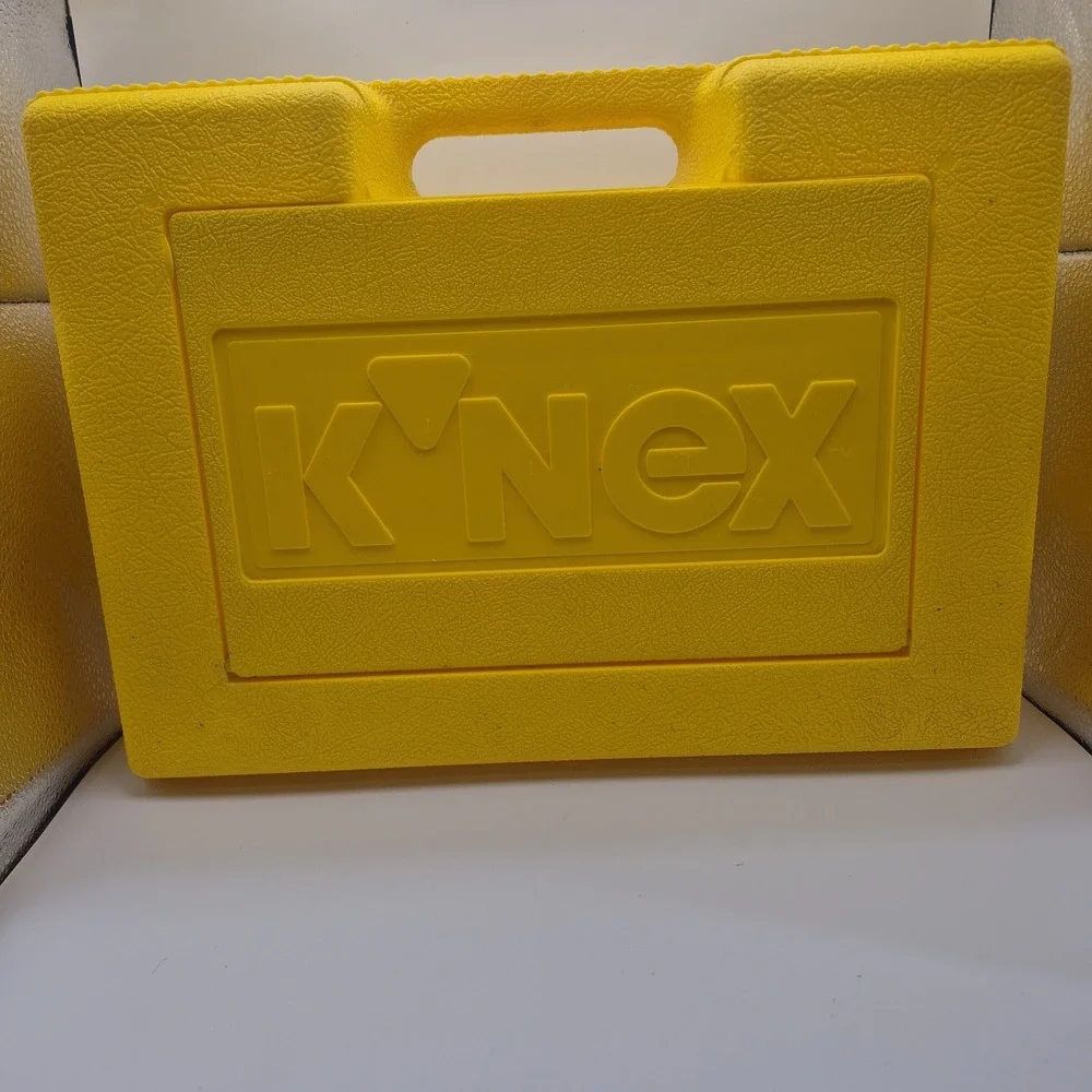 K'nex Yellow Traveling Case With A Lots Of Knex